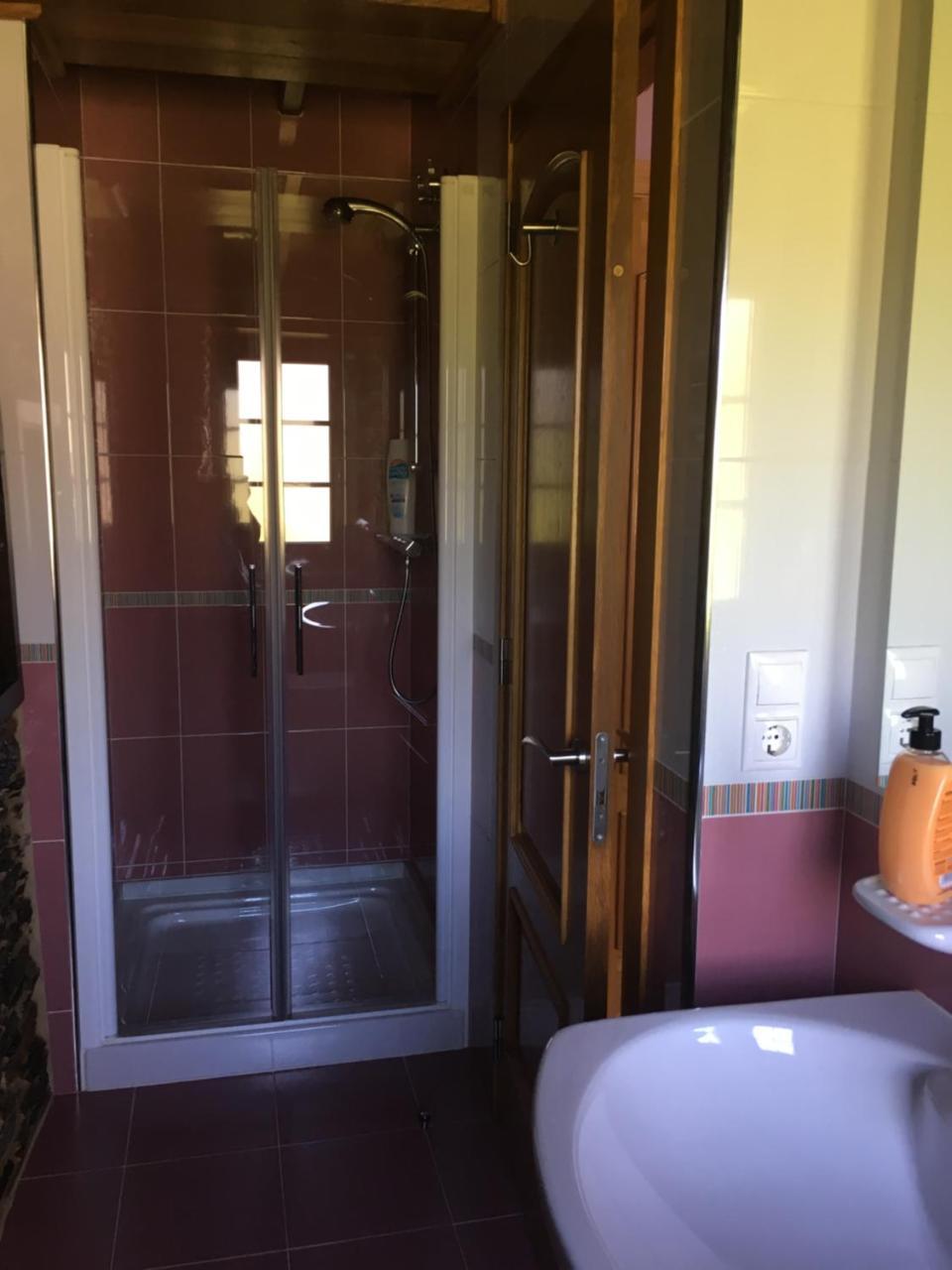 Apartamentos Carola Сан-Тирсо-де-Абрес Экстерьер фото