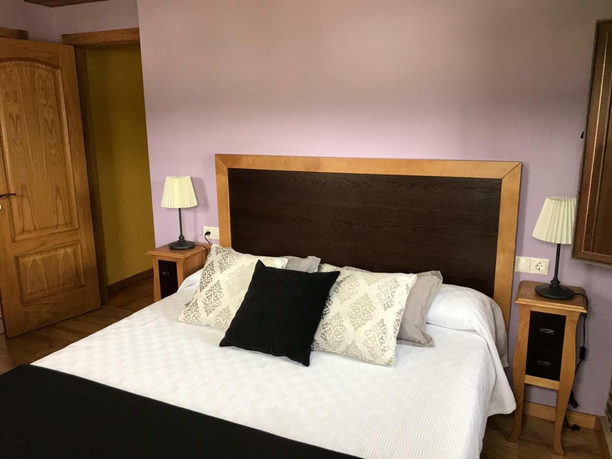 Apartamentos Carola Сан-Тирсо-де-Абрес Экстерьер фото